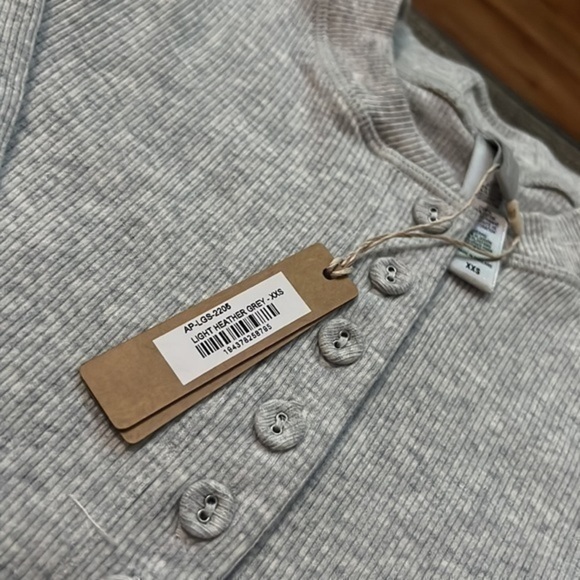 Skims Soft Lounge Long Sleeve Button Up Shirt - Picture 6 of 9